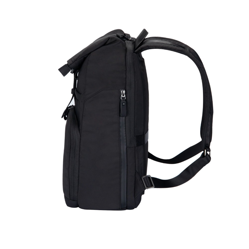 SmartCharge 15L Business-Rucksack: Integrierte 96-Wh-Powerbank, USB-C/A-Schnellladefunktion und wasserdichte Technologie