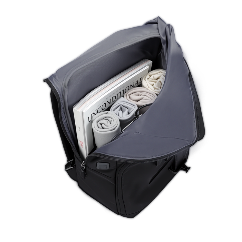 SmartCharge 15L Business-Rucksack: Integrierte 96-Wh-Powerbank, USB-C/A-Schnellladefunktion und wasserdichte Technologie